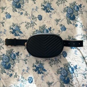 Steve Madden Black Quilted Belt Bag